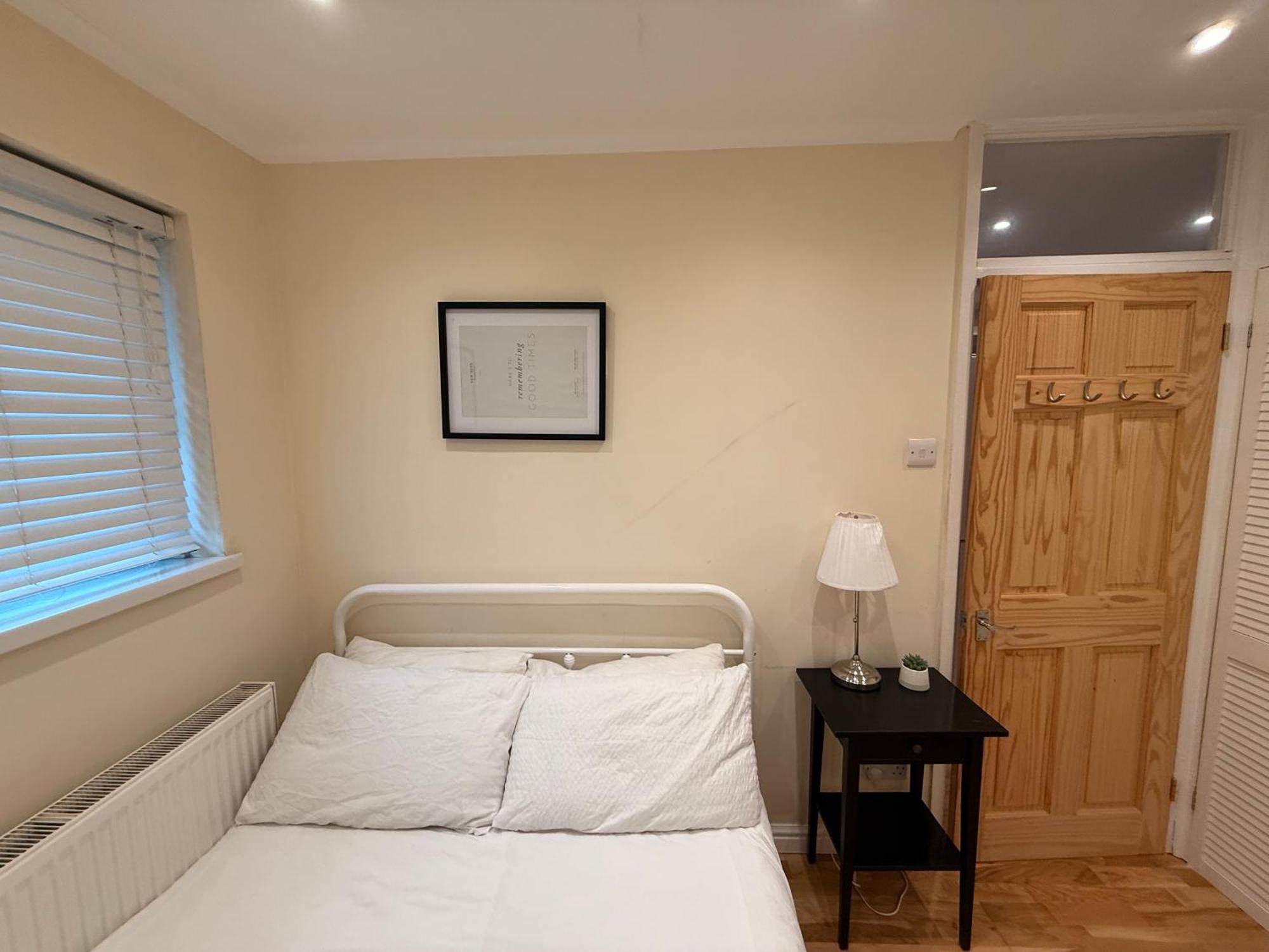 Two Bedroom Flat In The Heart Of Londen Buitenkant foto