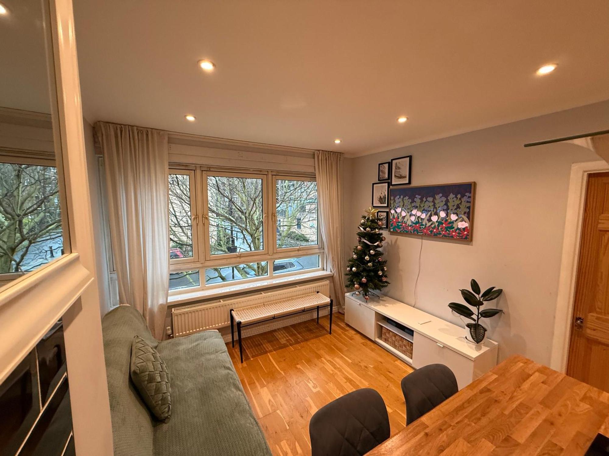Two Bedroom Flat In The Heart Of Londen Buitenkant foto